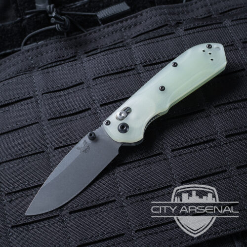 Benchmade Limited Edition Mini Freek, Satin Plain Blade, Translucent Green Handle (565-2101)