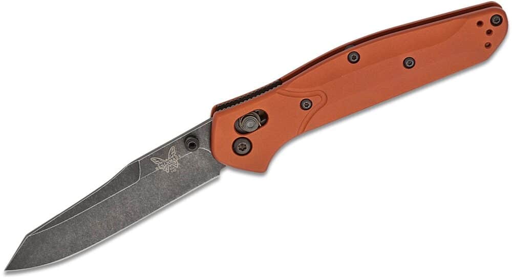 Benchmade, Osborne Folding Knife, 3.4" CPM-MagnaCut Black DLC Battlewashed Plain Blade, Burnt Copper (940BK-03)