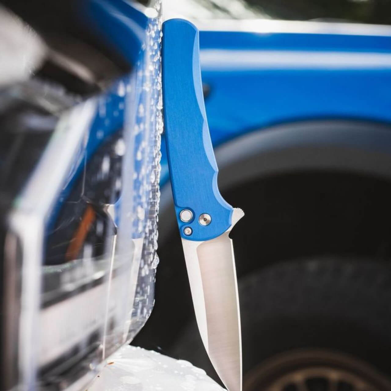 Pro-Tech Knives, Malibu Flipper, Blue Aluminum (5300-LTD Blue) - Image 4