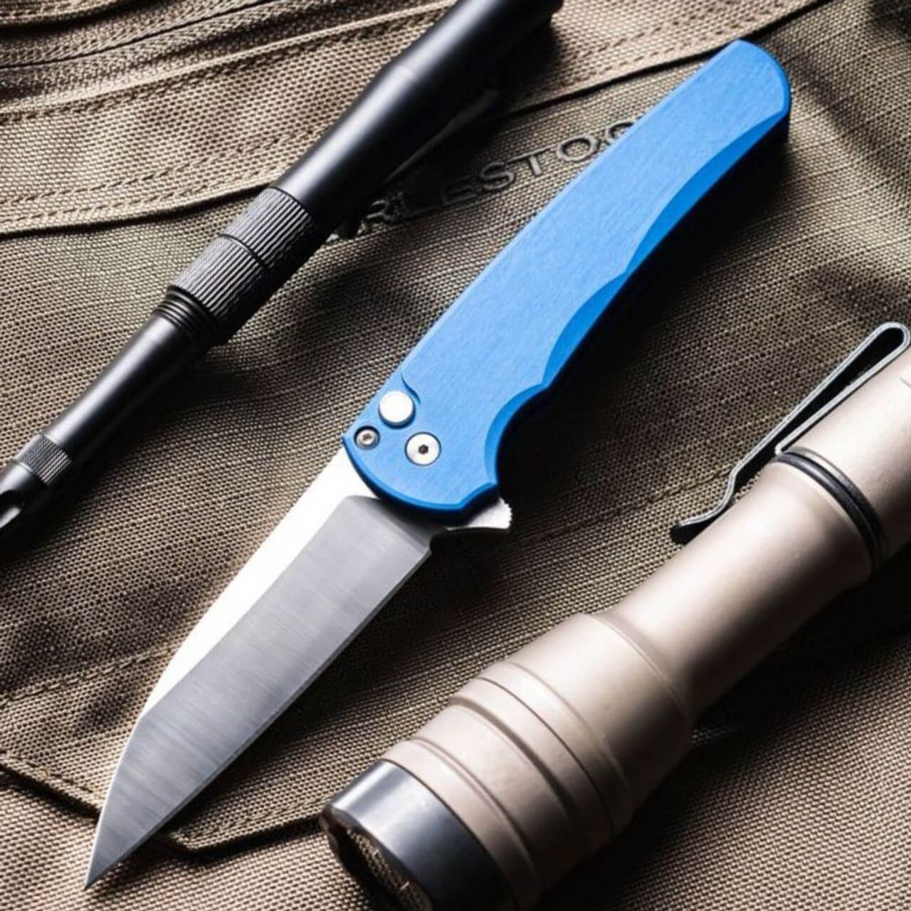 Pro-Tech Knives, Malibu Flipper, Blue Aluminum (5300-LTD Blue)