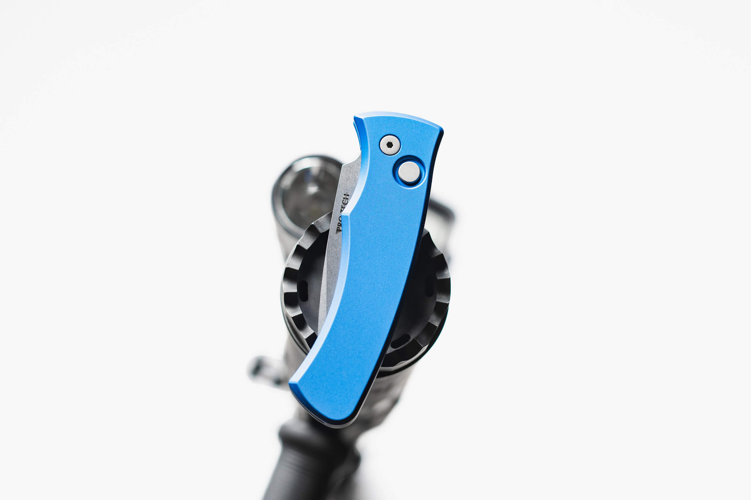 Pro-Tech Knives, Duke 2, Automatic Knife, Blue Aluminum (DUKE2101-BLUE) - Image 2