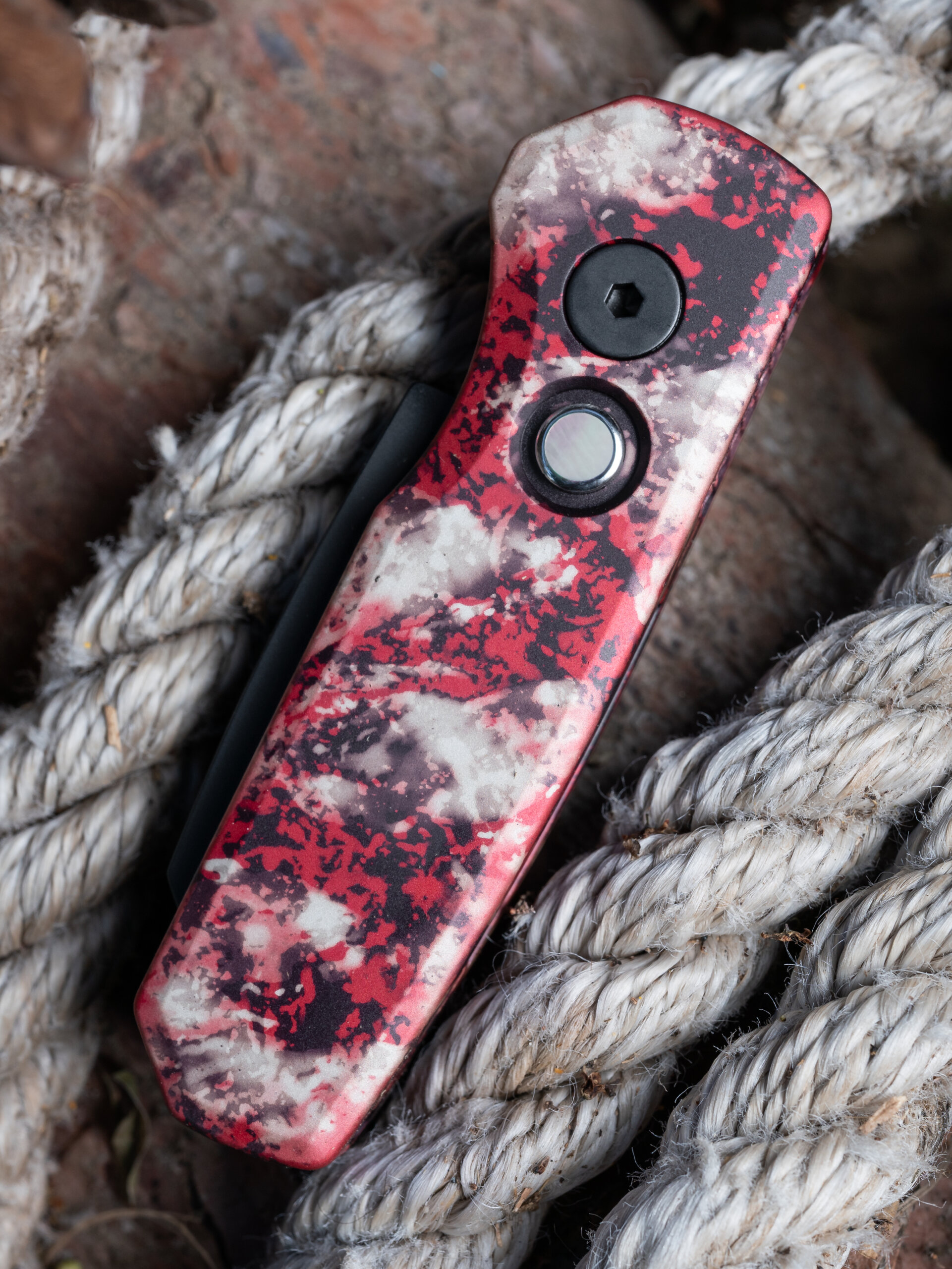 Pro-Tech Knives, Runt 5, Reverse Tanto, Automatic Knife, Crimson Tiger Camo Al (R5403-CTC) - Image 3